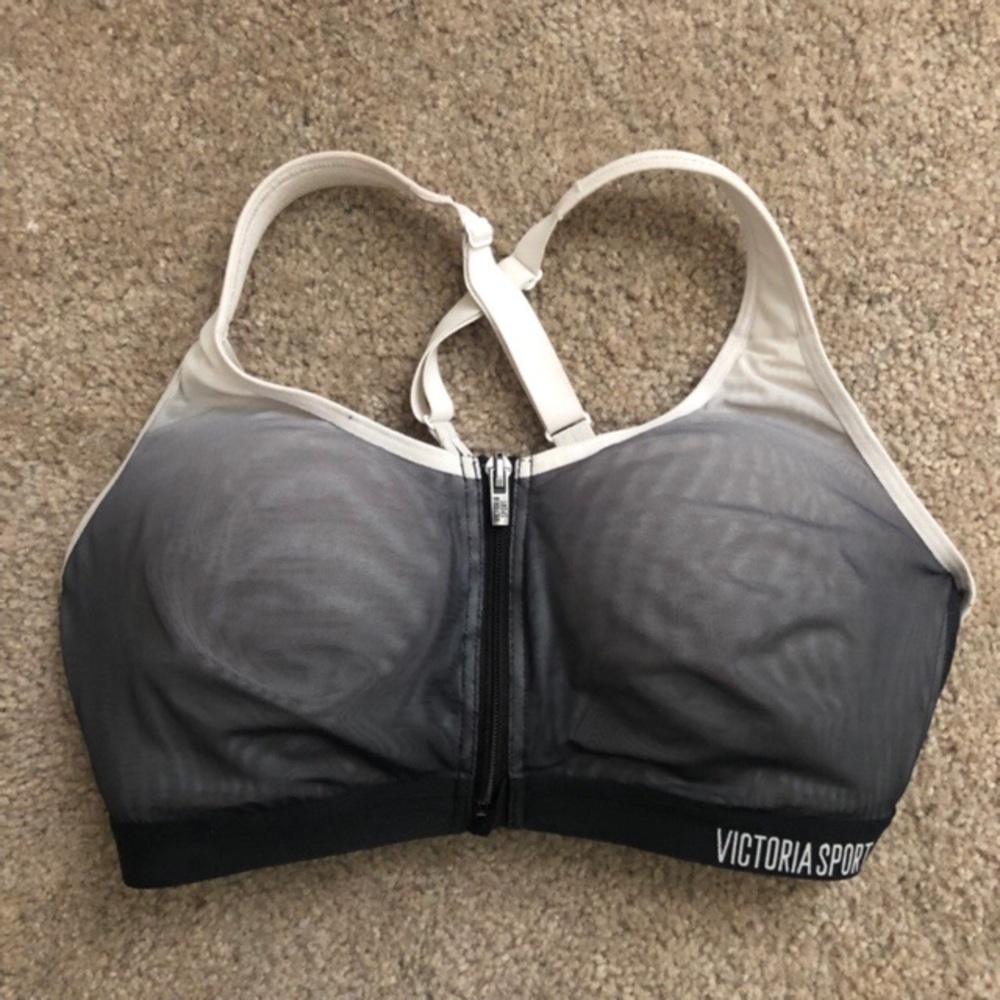 VS Sports Bra